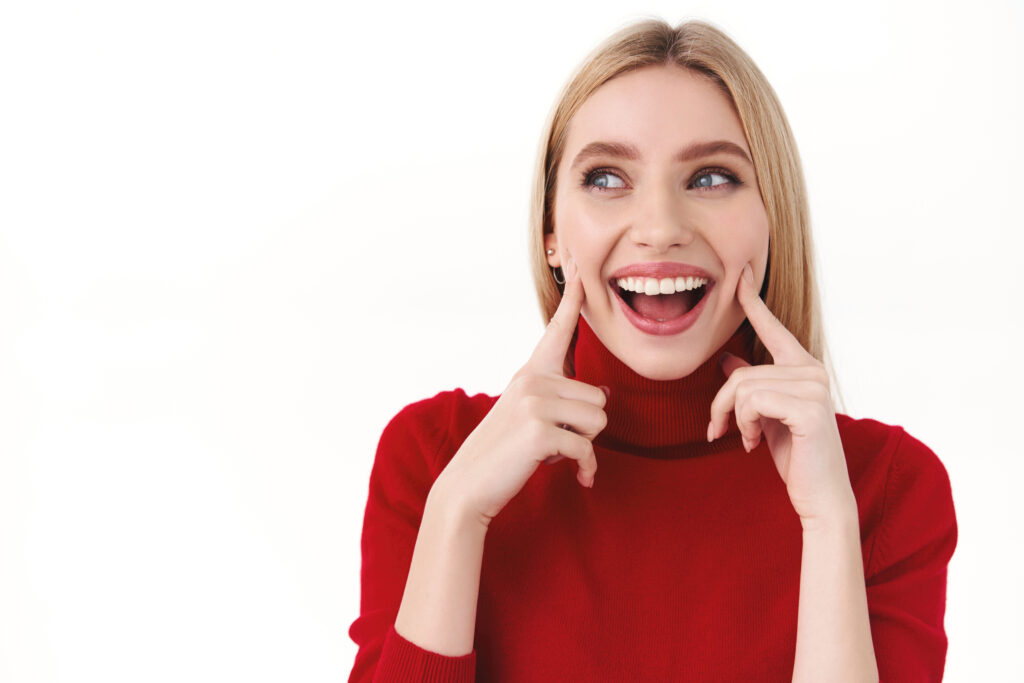 What is Gum Contouring & How Can It Be Achieved?